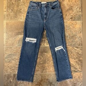 Abercrombie and Fitch curve love ankle straight ultra high rise size 28